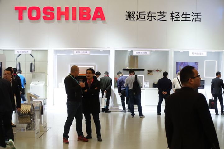Toshiba Home Appliances Returns to Profit After Midea Takeover, Chairman  Says