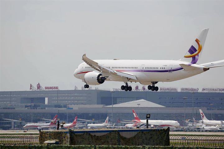 China's Aviation Sector Posts USD5.6 Billion First Quarter Loss; Upturn to Take Time