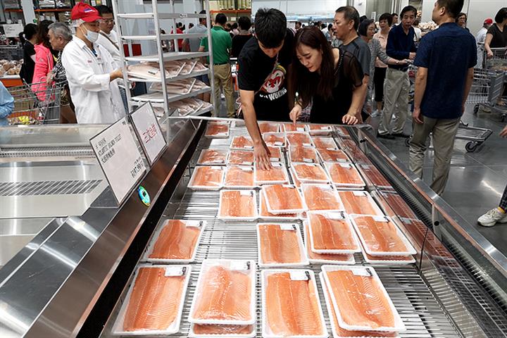China’s CDC Says No Proof Salmon Was Covid-19 Host in Beijing Outbreak