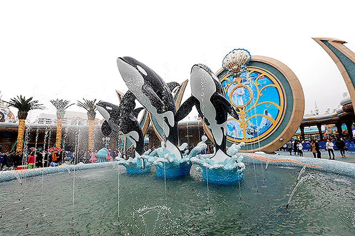 China’s Haichang Ocean Park Gains After Naming Ex-CEO of Disneyland HK as APAC Head