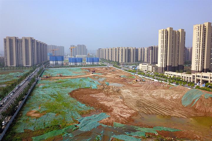 China’s Local Govts Need New Sources of Revenue as Land Use Payments Slump 31%