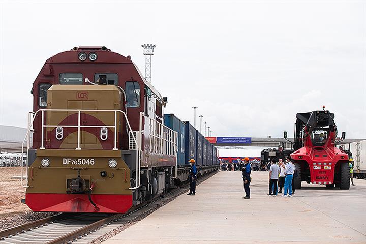 China’s Western Provinces Ride Speedy China-Laos Rail Link to SE Asian Market