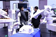 Cutting-Edge Surgical Robots Make Appearance at This Year's CIIE