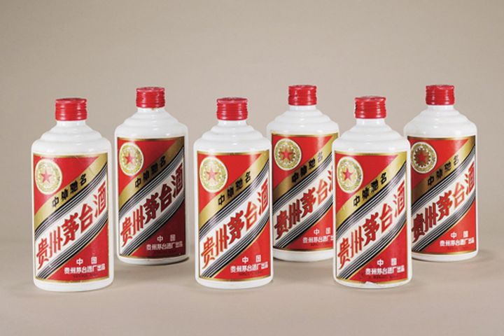 Kweichow Moutai Discounts Flagship Baijiu Under Regulatory Pressure