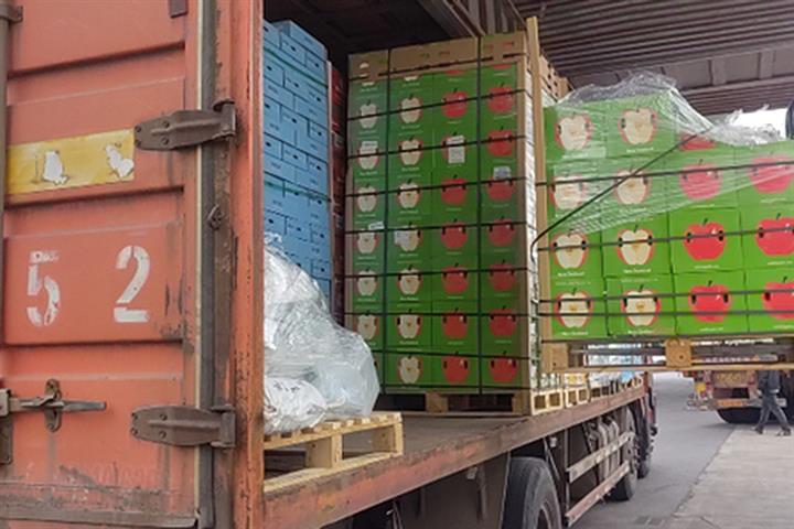New Zealand, Malaysian Fruits Reach Shanghai Residents Again as Logistics Recover