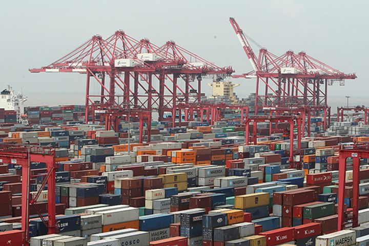 Shanghai's Foreign Trade Dips Amid Pandemic But Firms Stay Upbeat