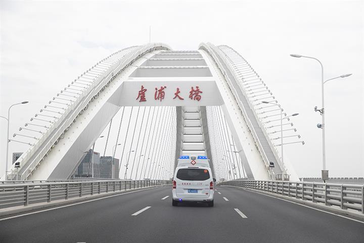 Shanghai Lockdown Week Seven: Coping Strategies