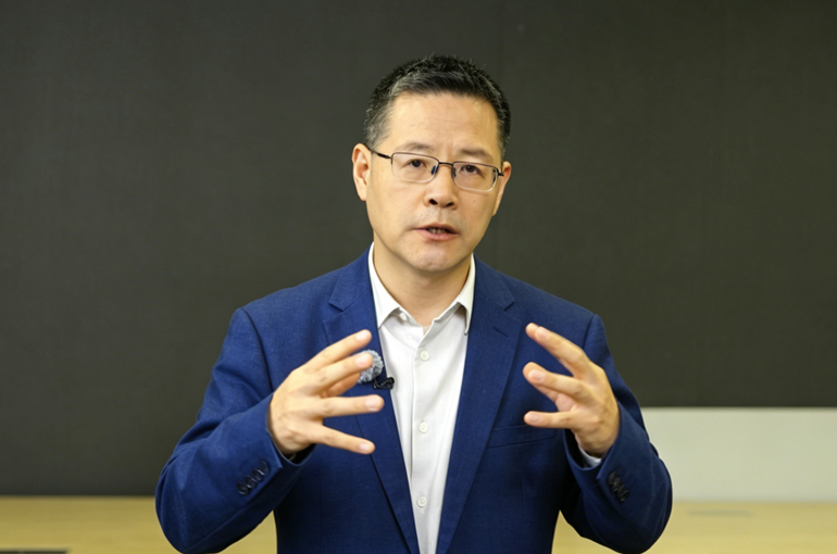China’s Consumption Isn’t Weak; Supply Has Expanded Faster, Finance Expert Qin Shuo Says