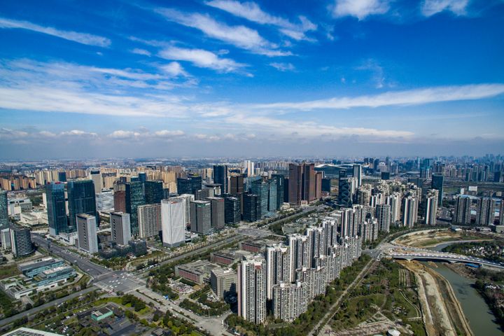 Chengdu Hi-Tech Zone Kicks Off a CNY50 Billion Industry Fund to Build IT Base