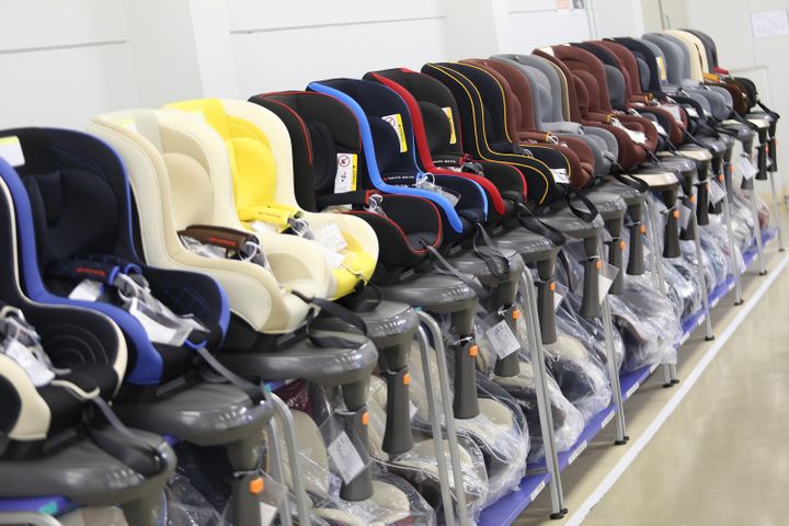 China Makes 80% of World's Child Safety Seats, but Fewer Than 1% of Chinese Use Them