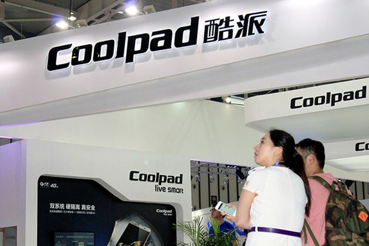 Coolpad Forecasts 52% Revenue Slump Amid Mounting Debts