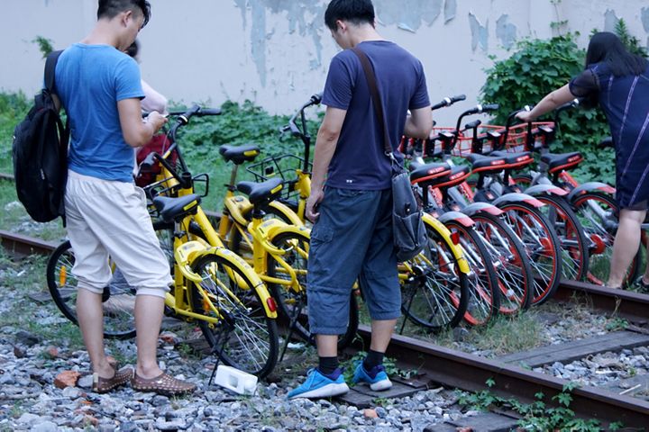 Two Chinese Cities Halt New Shared Bike Rollouts