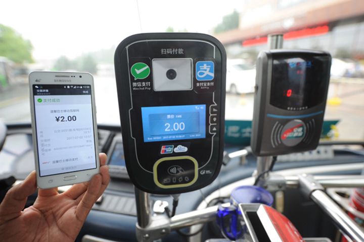 Eleven Chinese Cities Introduce Wechat Payment System for Public Bus Fares