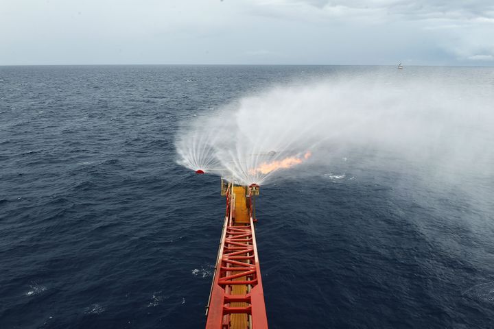 China's Scientists Verify Exposed Combustible Ice in South China Sea