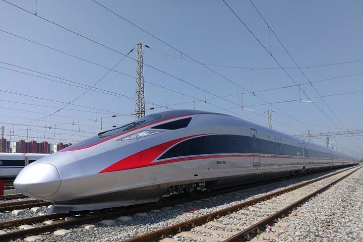 Renaissance EMU High-Speed Train Speeds Up to 350km/h