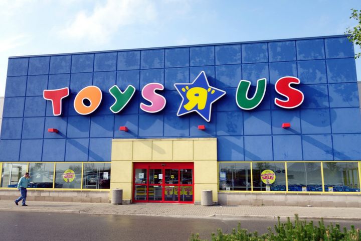 22 Toys "R" Us Stores Open in China as the Firm Files Bankruptcy in North America, Struggles in EU