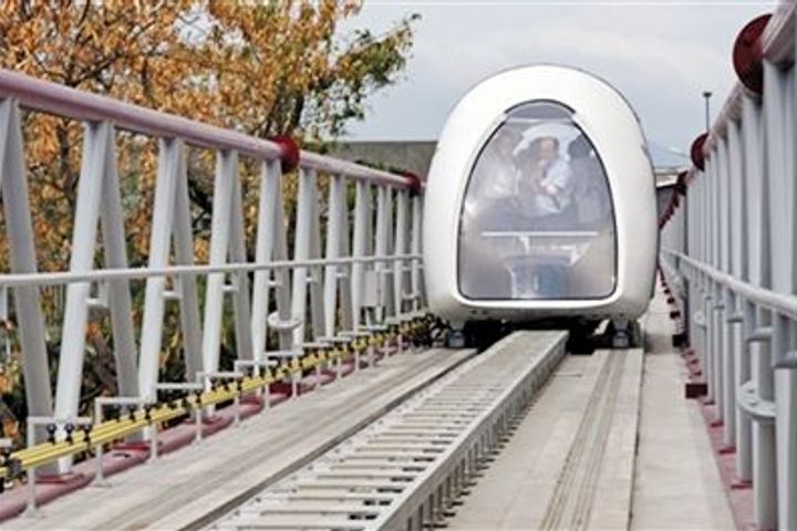 China's Chongqing Invites Brazilian Professor to Help Develop Ultra-High-Speed Hyperloop Train
