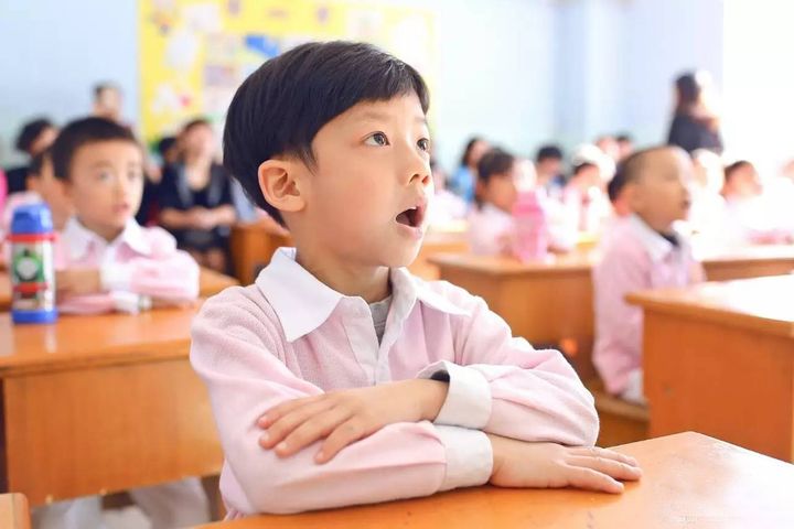 China's Stock Market Watchdog Actively Promotes a Pilot Scheme to Integrate Investor Education Into School Curriculums