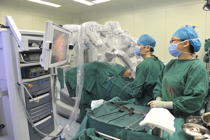 China Carries Out Over 40,000 Robotic Surgeries