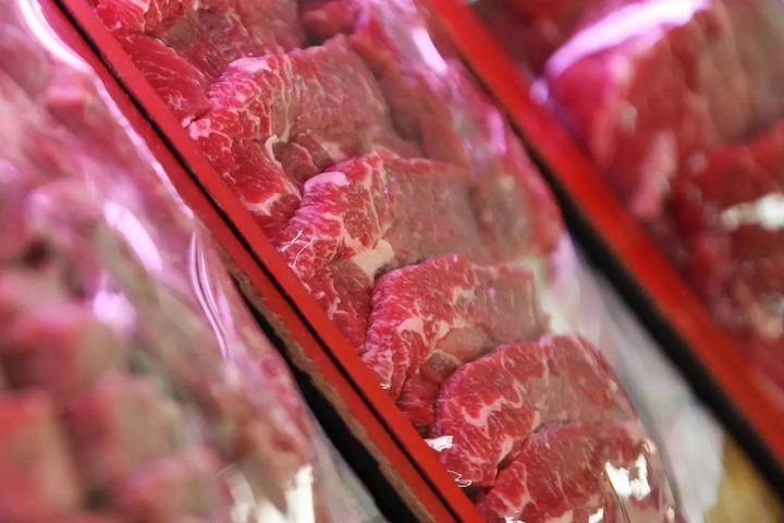 China Accepts First Seaborne Shipment of US Beef in 14 Years