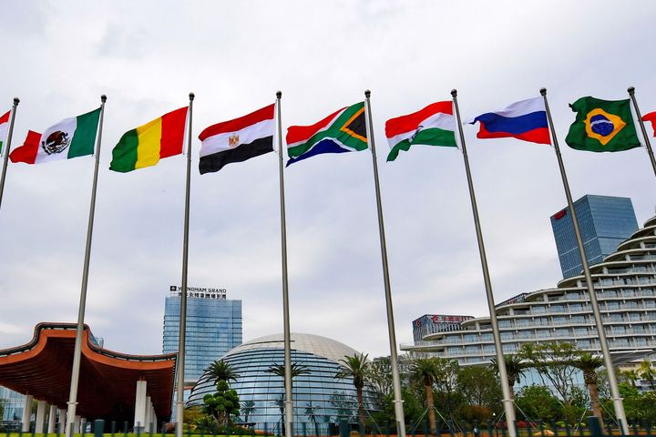 With USD700 Million E-Commerce Spending, Tie-Ups Bring BRICS New Opportunities, MOFCOM Says