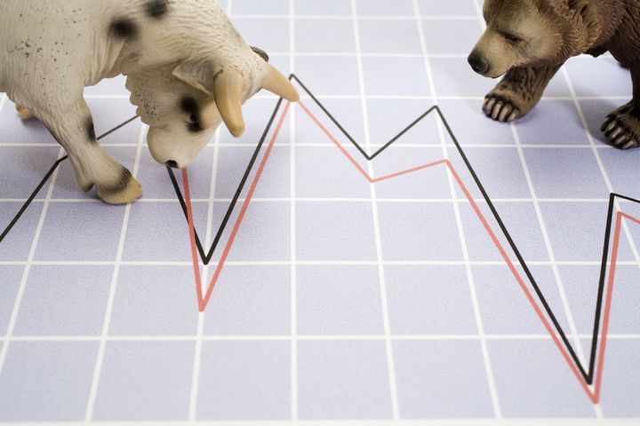China's Stock Markets Mixed in Early Trading