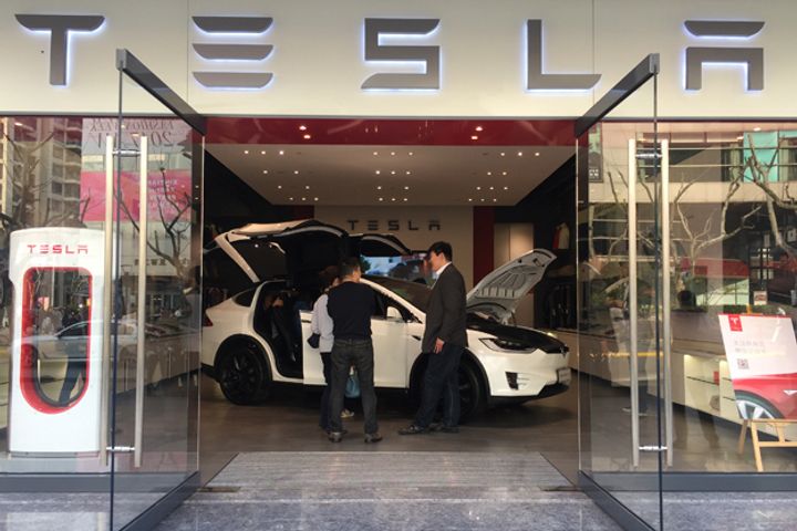 Tesla Reiterates It Is in Talks With Shanghai to Build a Factory