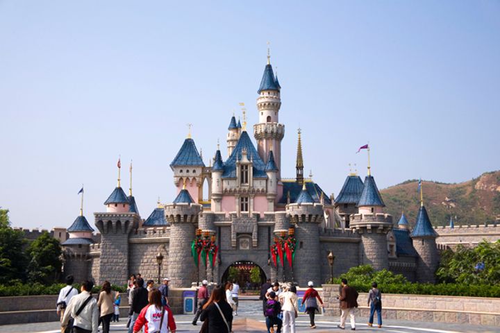 Hong Kong Disneyland Officially Breaks Ground on Extension Project