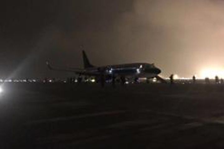 China Southern Airlines Flight Diverted to Changsha Following Fire Warning Light, One Passenger Injured in Evacuation