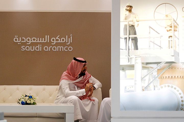 CEO of Hong Kong Stock Exchange Remains Confident Saudi Aramco Will List There