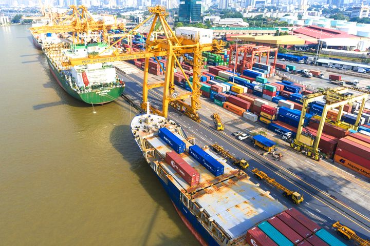 Shanghai International Port Buys Star Harbor International for USD918 Million