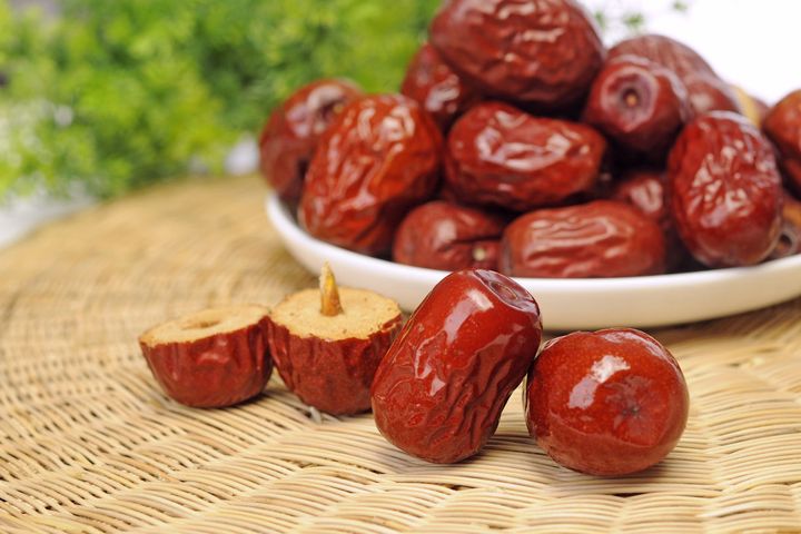 China to Develop Further Fresh Fruit Futures in Dates After Success of Apples