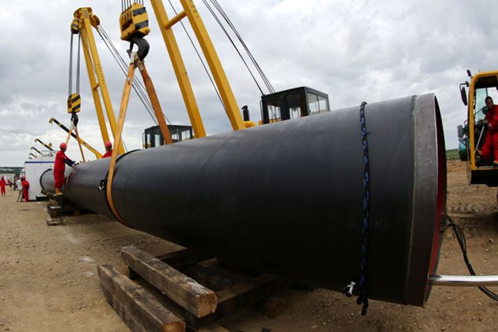 Welding Work Begins on Northern Section of China-Russia Natural Gas Pipeline