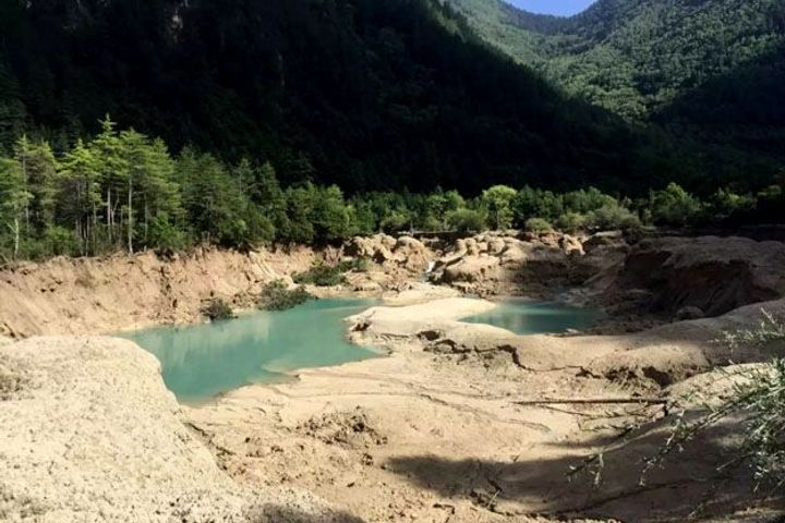 Sichuan Outs USD1.8 Billion Earthquake Reconstruction Plans