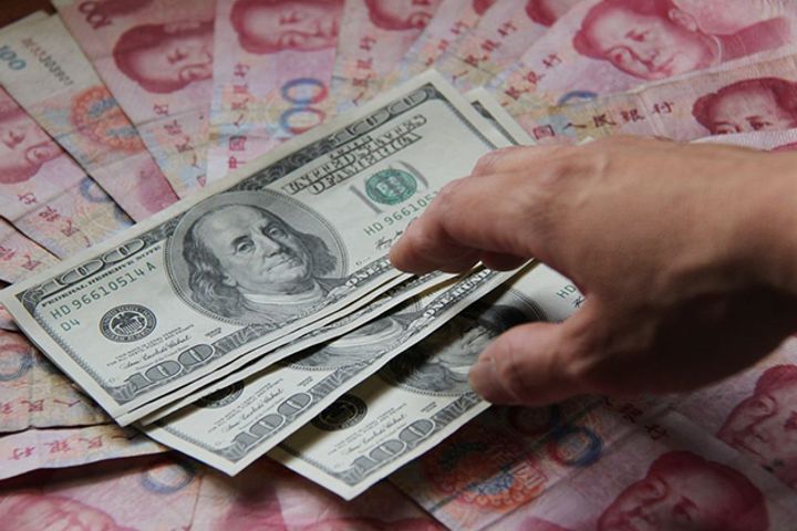 Yuan Hits Two-Year High Against Dollar as Greenback Slide Continues