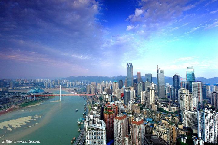 Chongqing's GDP Nears USD320 Billion, Ranks Fifth in China