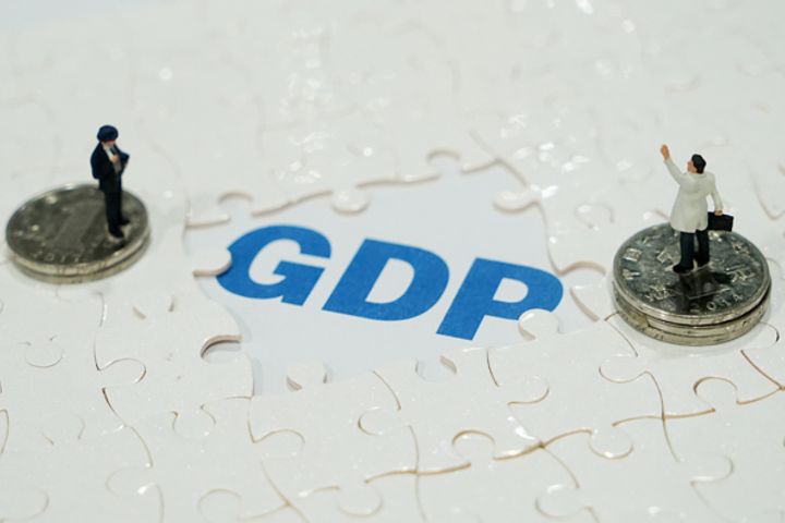 China's GDP Grew 6.9% Last Year to Nearly USD13 Trillion