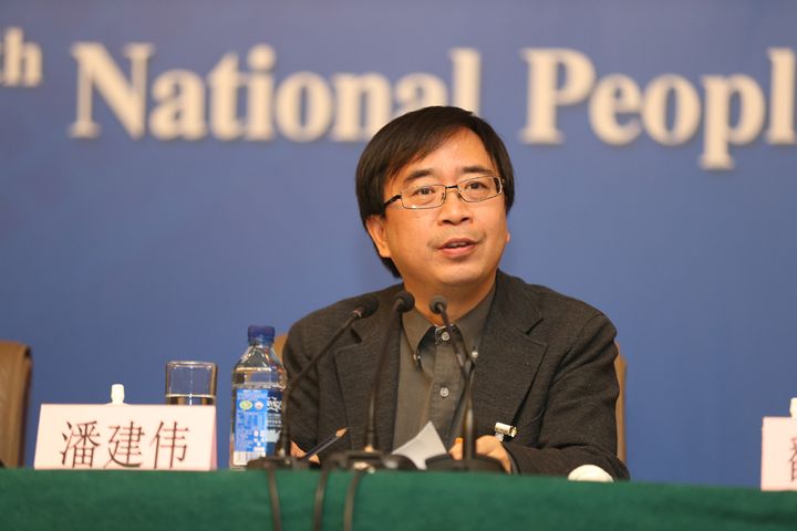 中国の物理学者が量子通信の進歩でラム賞を受賞