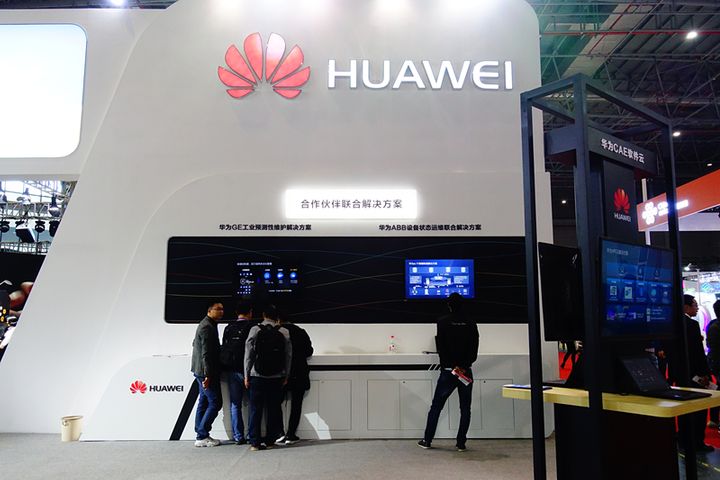 Huawei Will Introduce Products in US Despite Collapse of AT&T Deal 