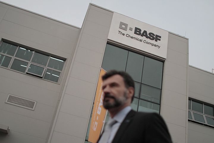 BASF Tells Protesting Workers in Shanghai That It Has No Obligation to Pay Them