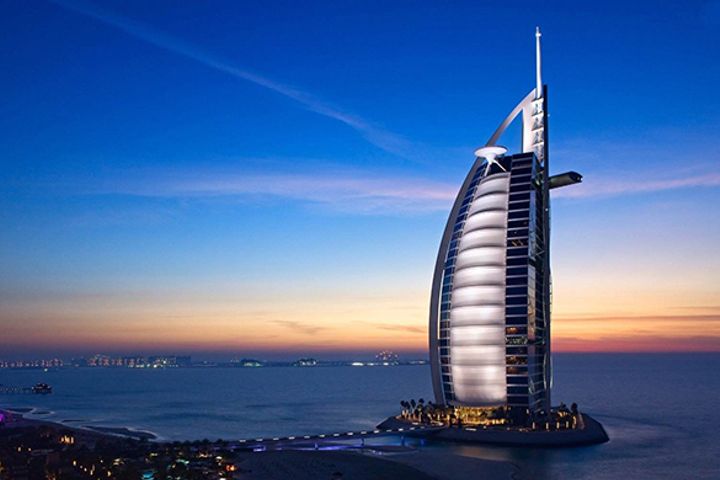 Chinese Tourists to Dubai Soared 41% Last Year Following Visa-on-Arrival Policy