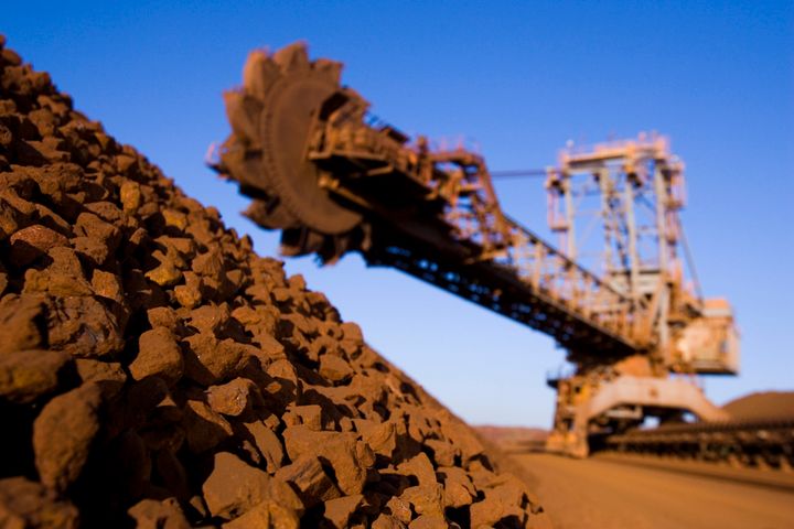Dalian Commodity Exchange Looks to Bring In Foreign Traders for Iron Ore Futures