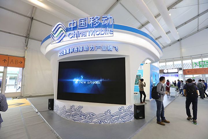 China Mobile to Cut Data Tariffs by at Least 30% This Year