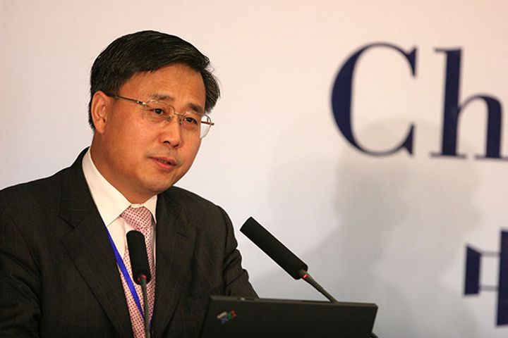 China Picks Guo Shuqing to Lead New Banking and Insurance Watchdog