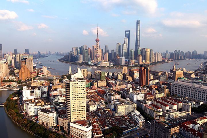 Office Rents in Shanghai, Shenzhen Face Downward Pressure, CBRE Says