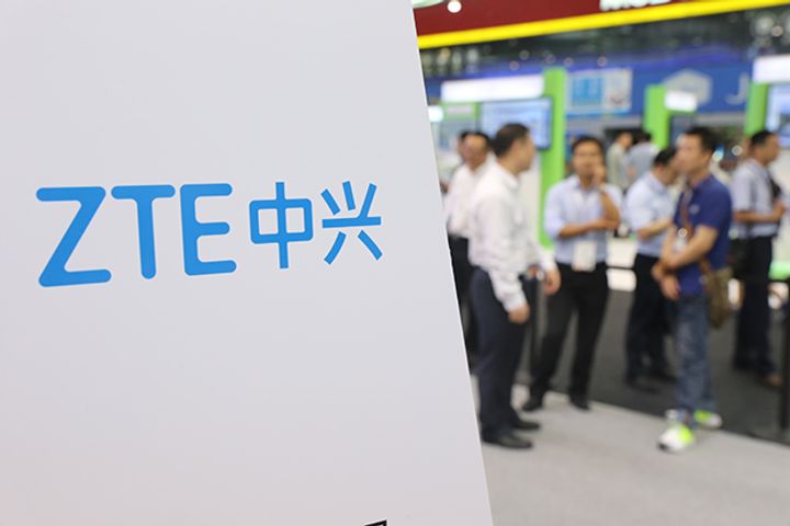 ZTE Nails Orders From China's Big Three Telecoms After US Lifts Ban