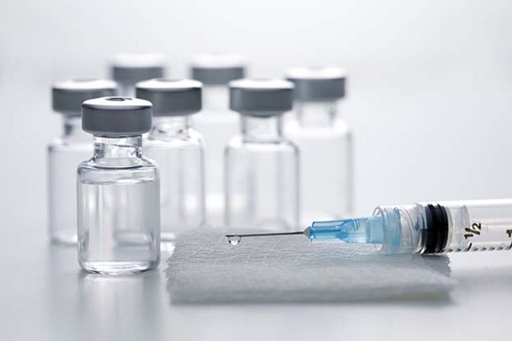 Shanghai Achieves Full Tracking of Vaccines