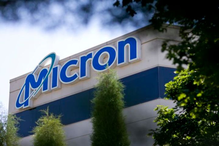 Micron Is Hit With Chip Sales Ban in China Due to Copyright Issues