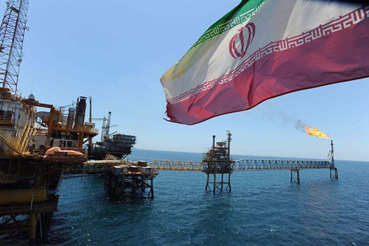 Sinopec's Iranian Oil Imports Are Normal Trade Dealings, VP Says