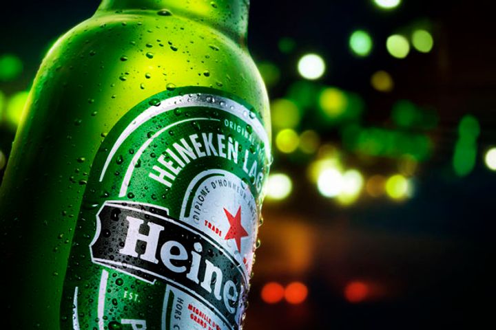 Heineken Toasts China Partnership With 40% Stake in Snow Beer Owner